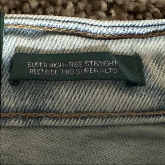 NWT Wild Fable Super High Rise Distressed Jeans / Size 17 / Straight Leg - Picture 9 of 10